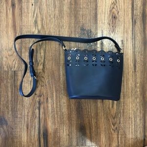 Stella & Dot bucket bag